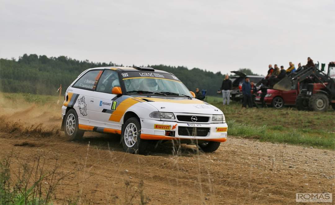Opel Astra GSI rally